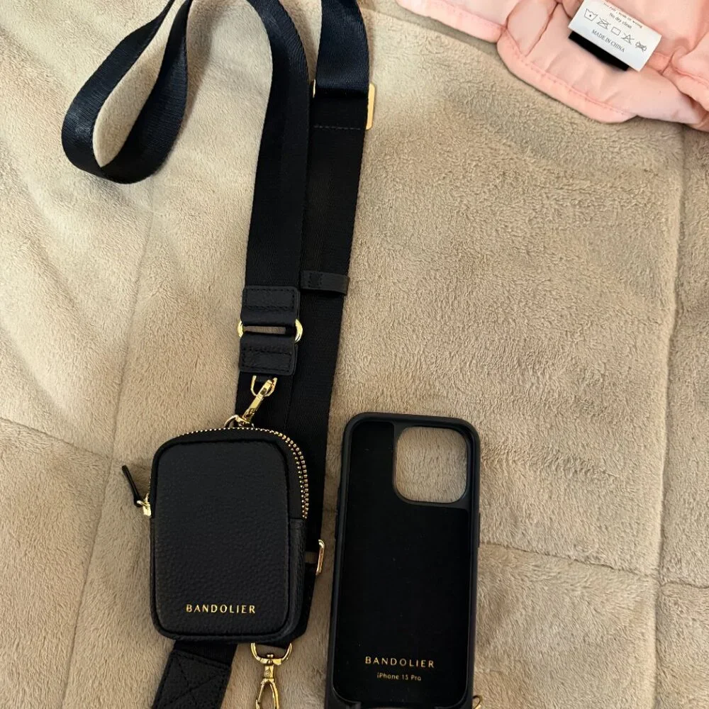 BANDOLIER- IPHONE 15 PRO- Magsafe Mile Case and Bodie Cross Body Strap - Picture 5 of 6